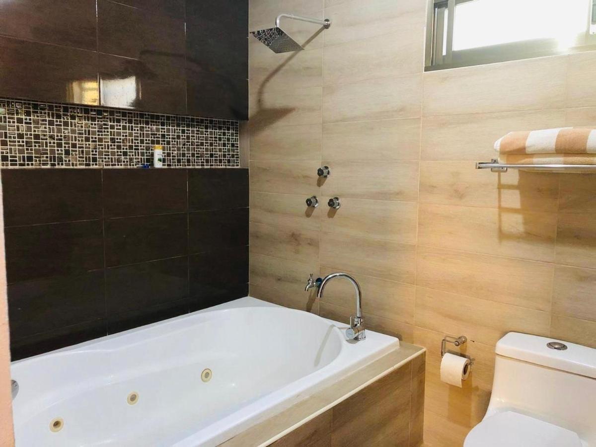 Casa Lili 2: Luxurious/Amplio/Hot Water/Economic/Wifi/Tv Lägenhet Valladolid  Exteriör bild