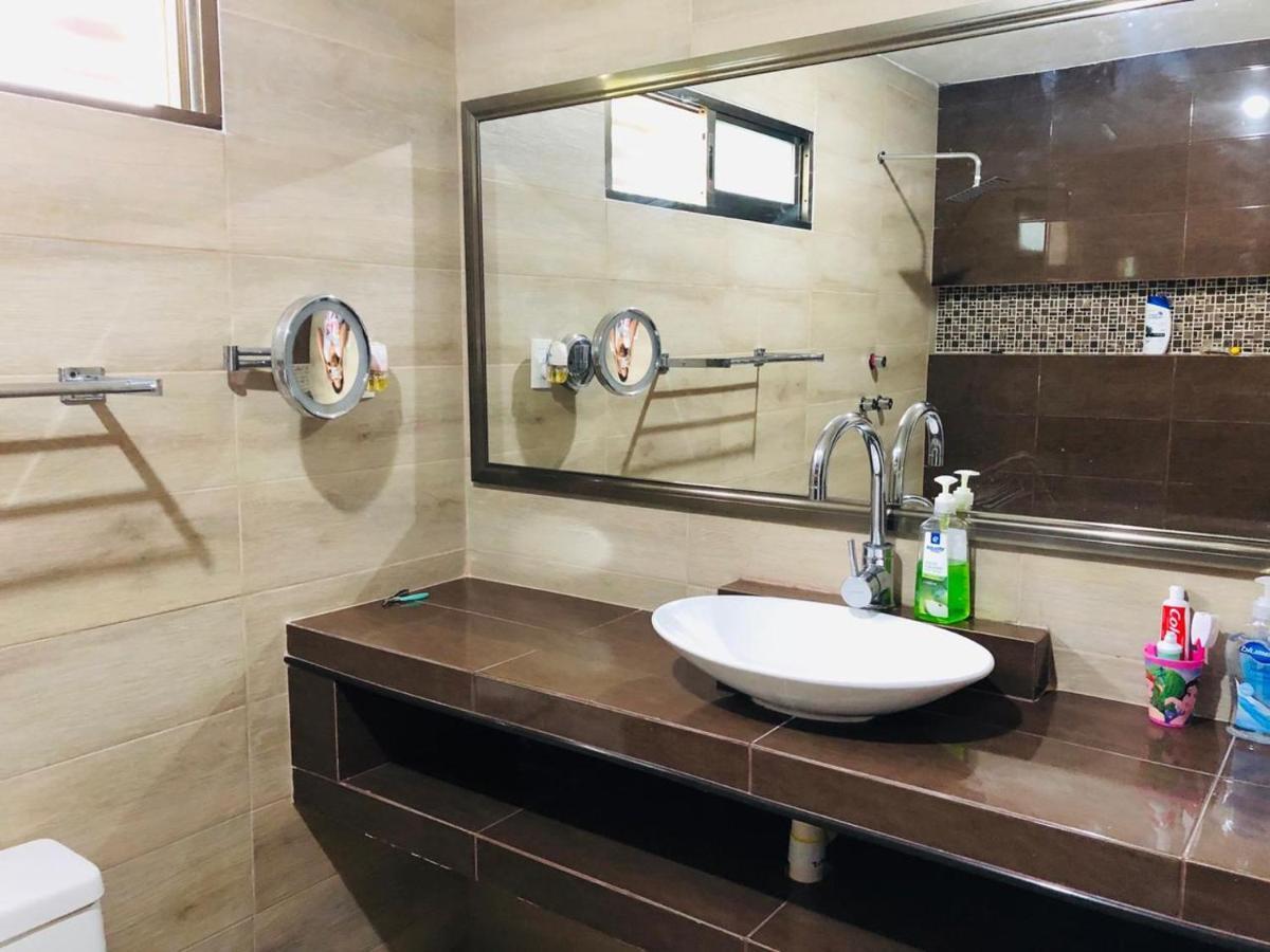 Casa Lili 2: Luxurious/Amplio/Hot Water/Economic/Wifi/Tv Lägenhet Valladolid  Exteriör bild